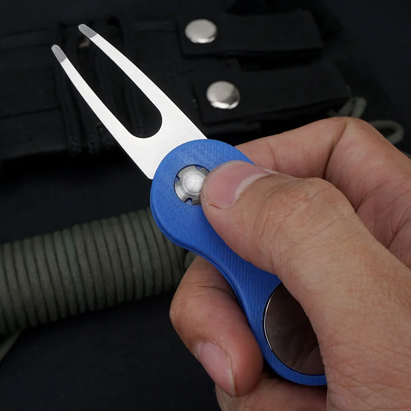 No.33 unique G10 handle custom logo Detachable Ball Marker Metal Golf Divot Repair Tool for Golf Club promotion