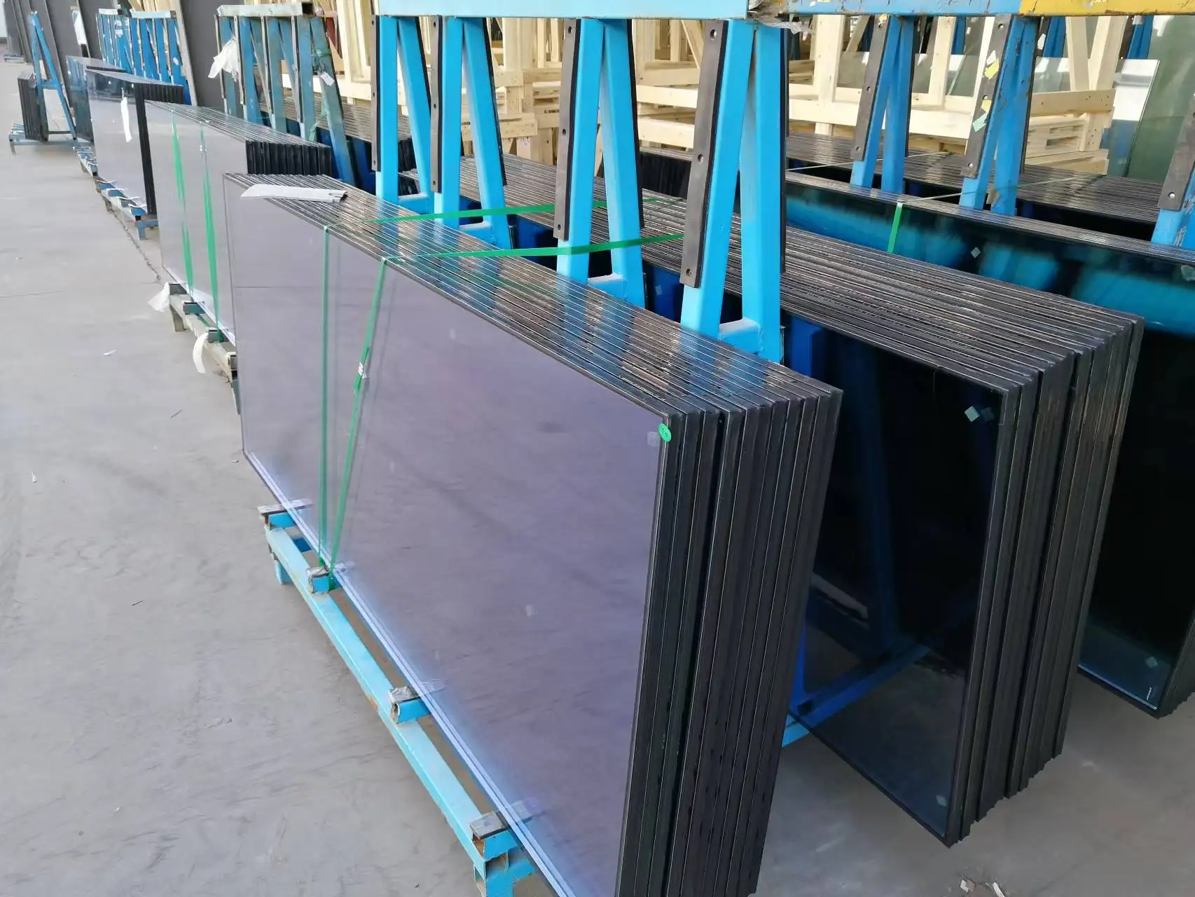 insulated building facade glass greenhouse tempered insulating glass panels double glazing glass for door inserts