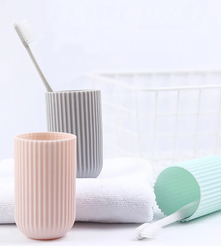 
Wholesale Custom Factory Price Portable Travel Toothbrush Case 
