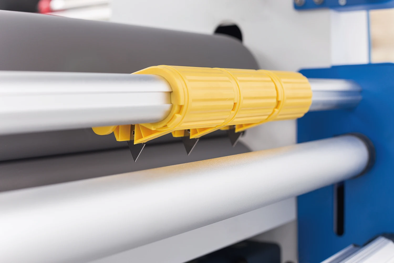 Popular laminator in USA laminator electric wide format hot and cold lamination machine