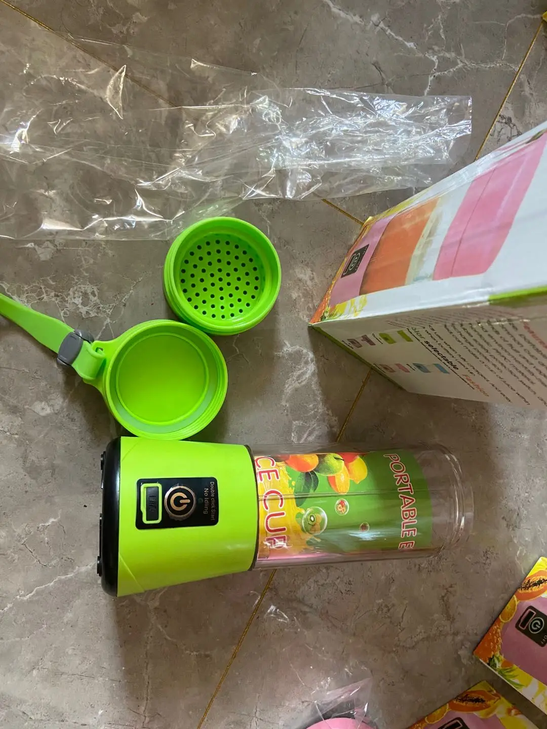 
380ml USB Rechargeable Blender Mixer Portable Mini Juicer joyshaker bottles Blender Household Juice joyshaker blender New Drop 