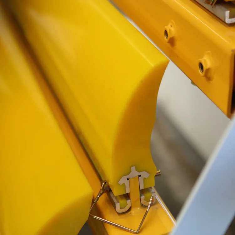 Ore Processing Machine Conveyor Belt Scraper/Conveyor Belt Cleaner Conveyor Belt Sweeper For Mine Equipment