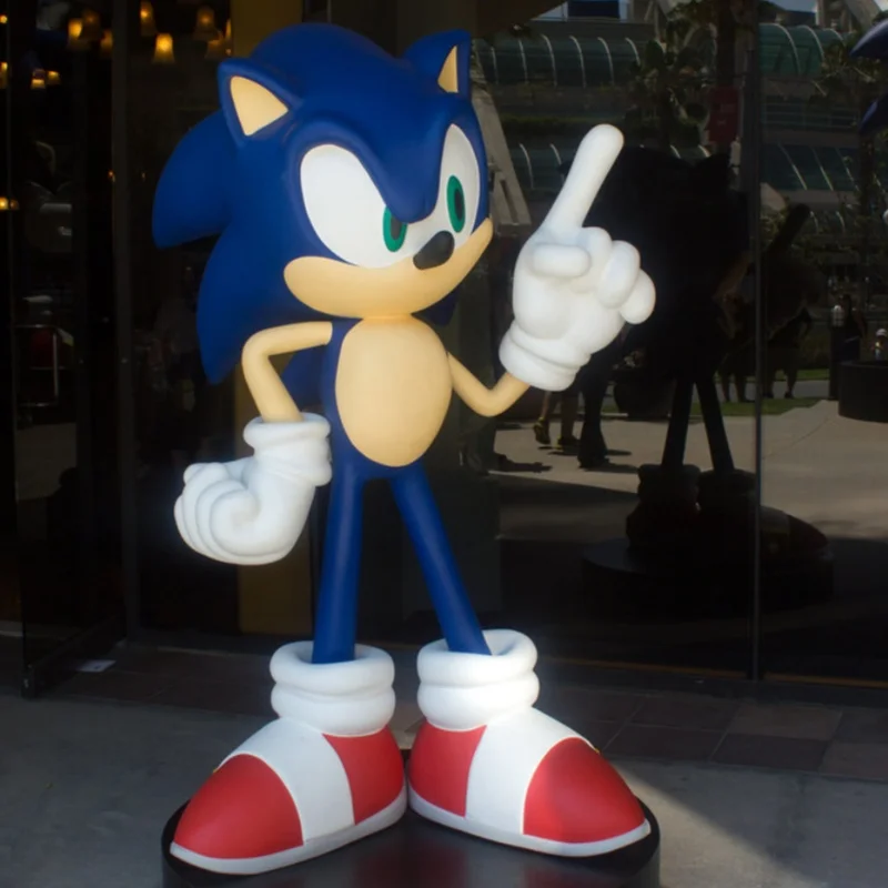 Hot Sell Customized Cartoon Animal Character Sonic Statue Resin Sculpture For Sale