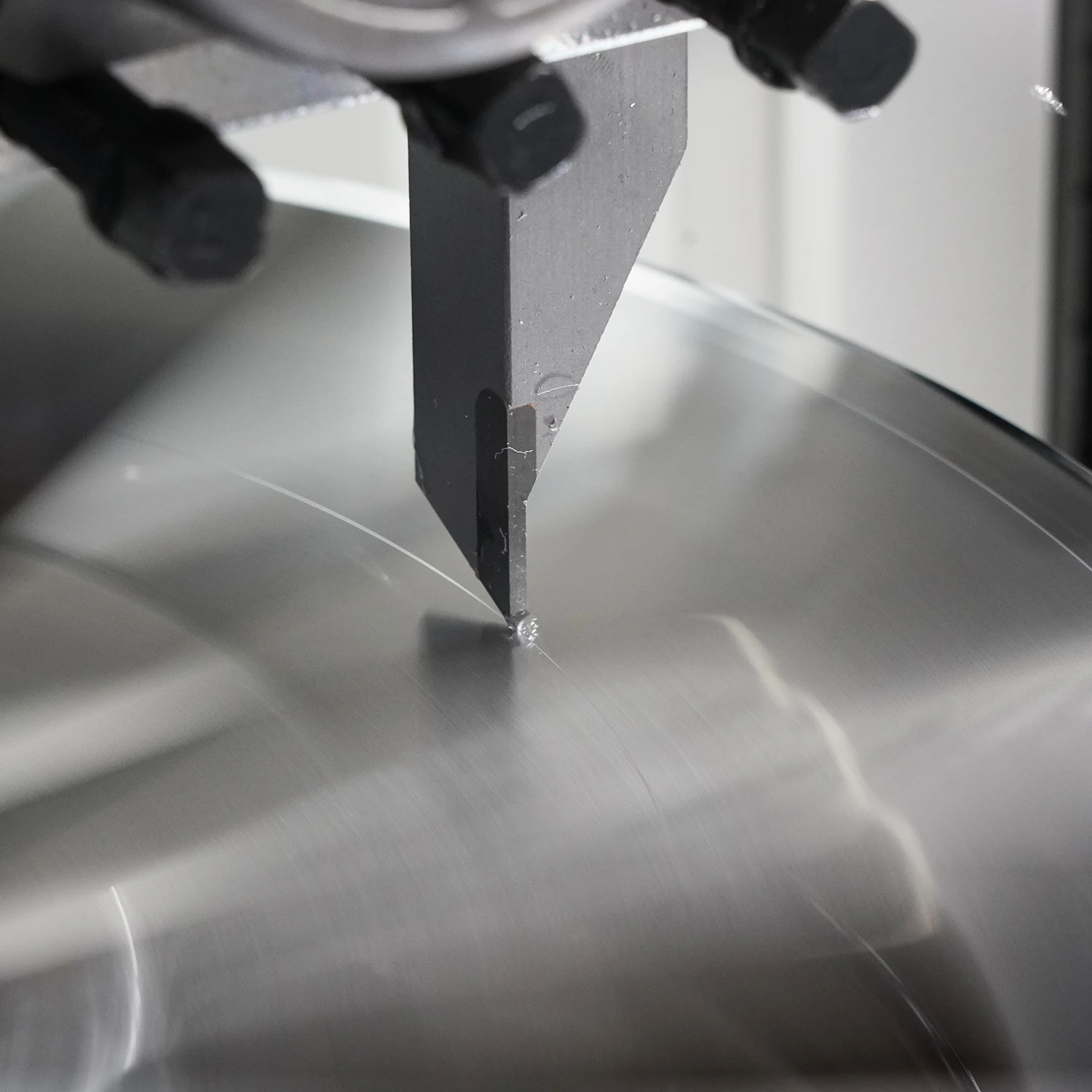 Vertical PC alloy wheel repair diamond cut wheel cnc lathe rim machine for sale DCM32P-S