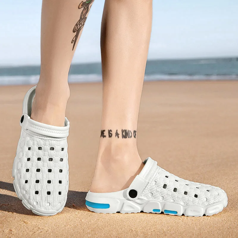 New Design Summer Anti-Slip Women Men Slippers Sandals Unisex Clogs Shoes Classic Garden EVA Clogs Shoes slippers