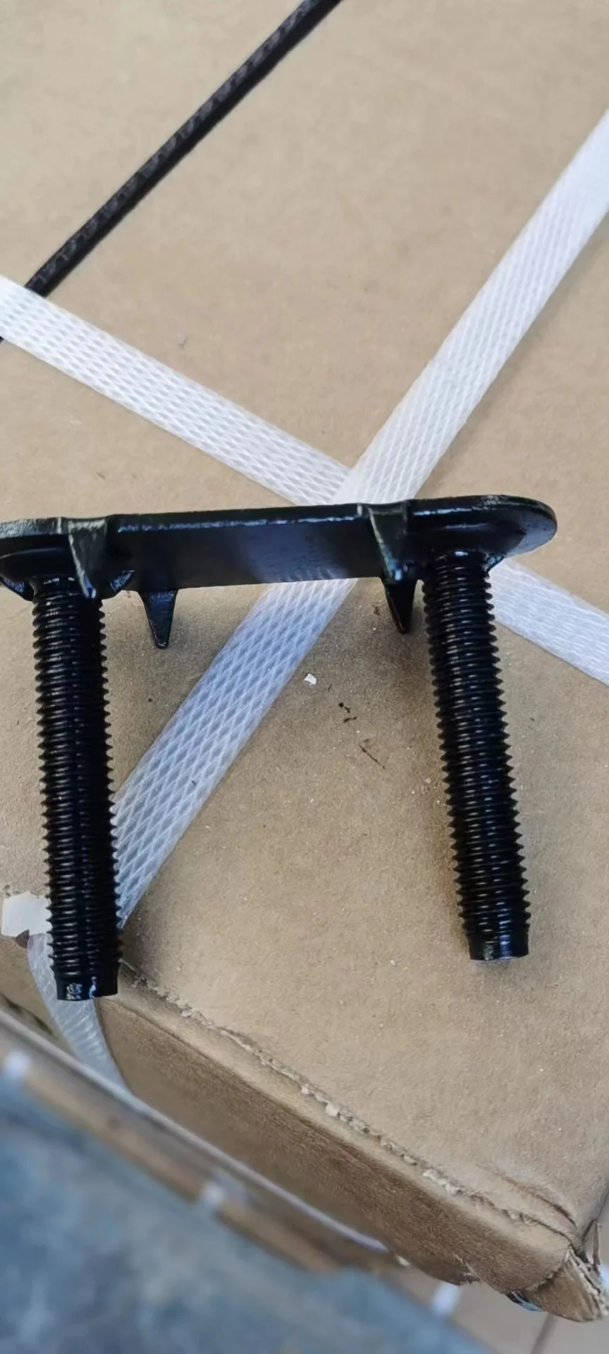 black belt screw fastener for conveyor belt repair