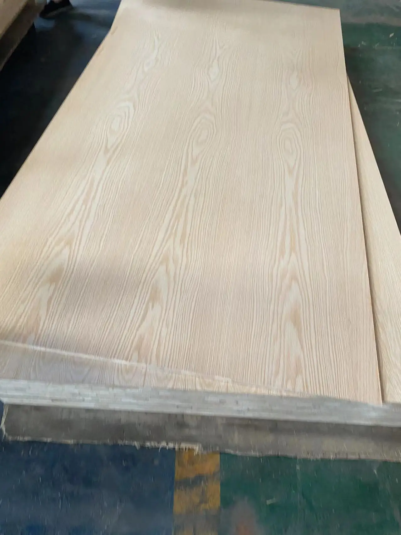 Linyi hot sale 3mm-30mm  4 ft x 8 ft Imported Red Oak Plywood Cabinets grade board