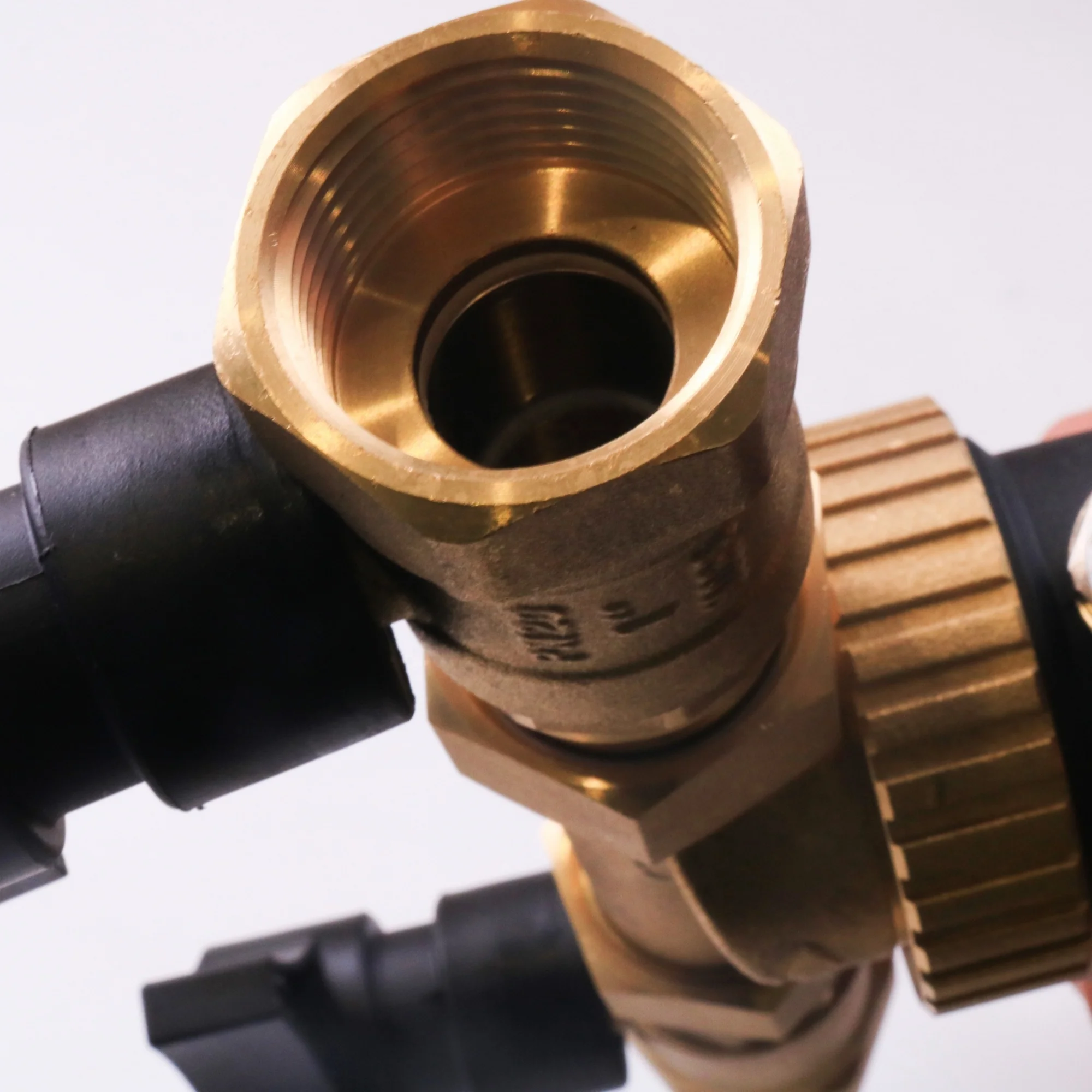 XZ2834003 12000 GAUSS Boiler Dirt Separator Brass Permanent Magnetic Filter For home use