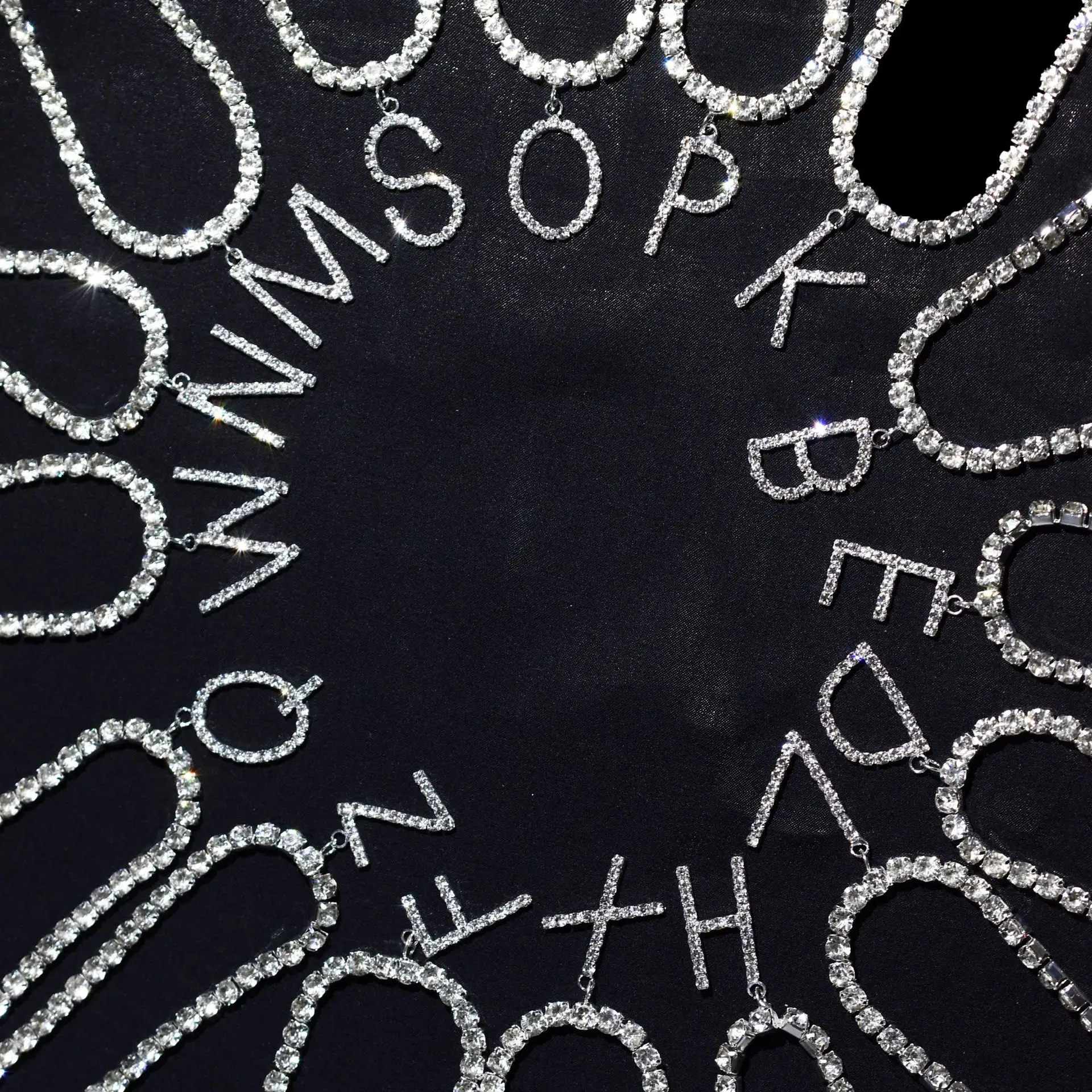 New Trendy Bling 26 Letters Tennis Chain Necklace Sparkling Rhinestone Crystal A-Z Initial Letter Necklace