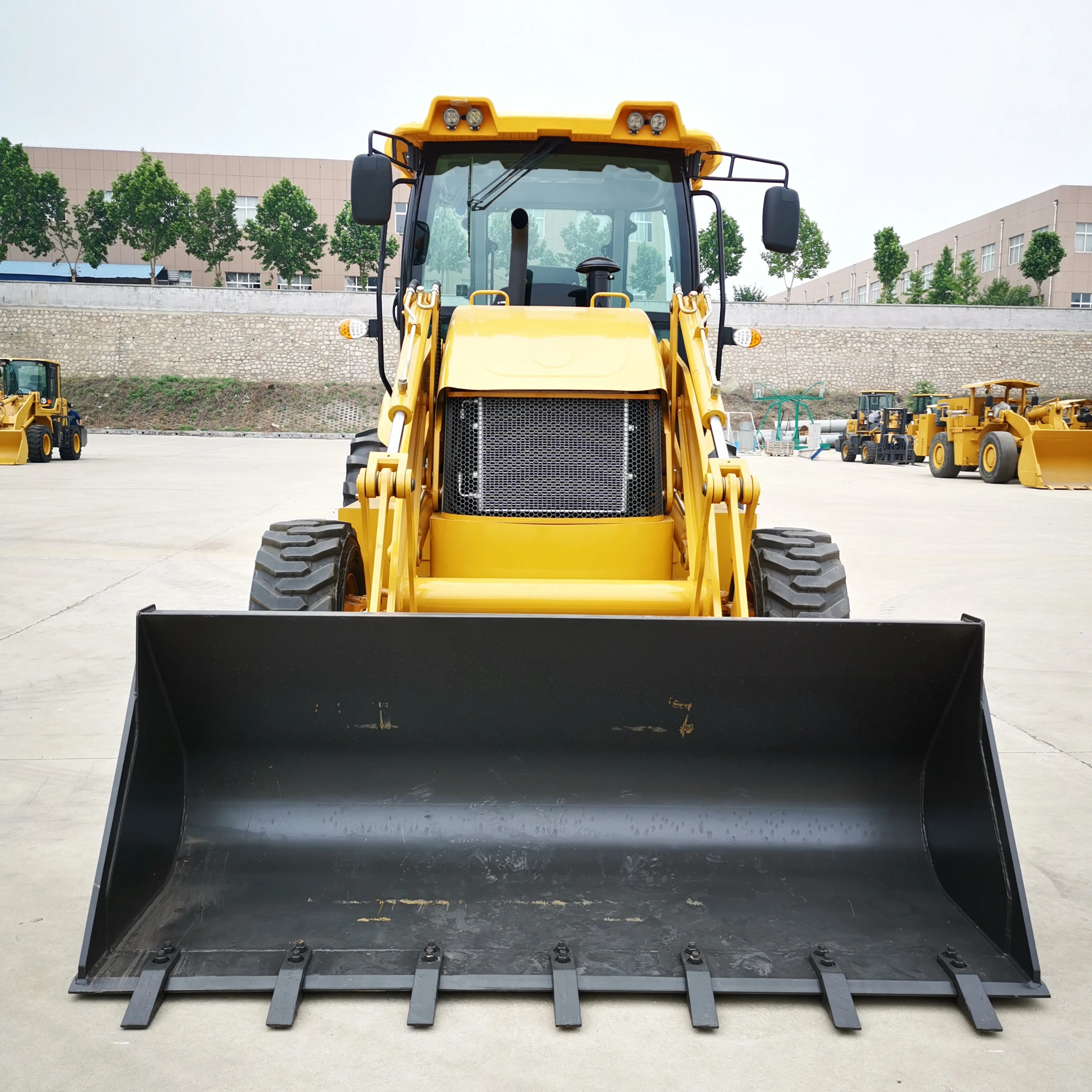 Mini Wheel Backhoe Excavator Loader 2.5 Ton Compact Earth-moving Machinery Retroexcavadora Front Loader YUCHAI / CUMMINS Engine