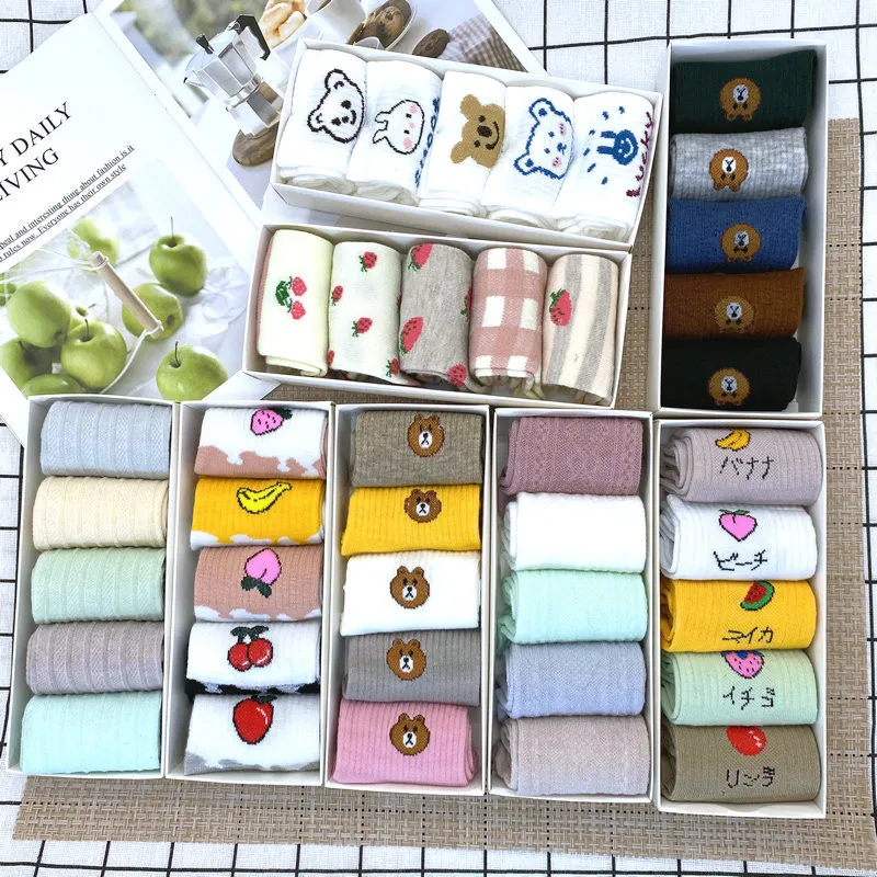 Wholesale Womens Woman Teen Girl Ankle Korea Cartoon Socks Short Cheap Fashion Funny White Cotton 5 Pairs Box Socks