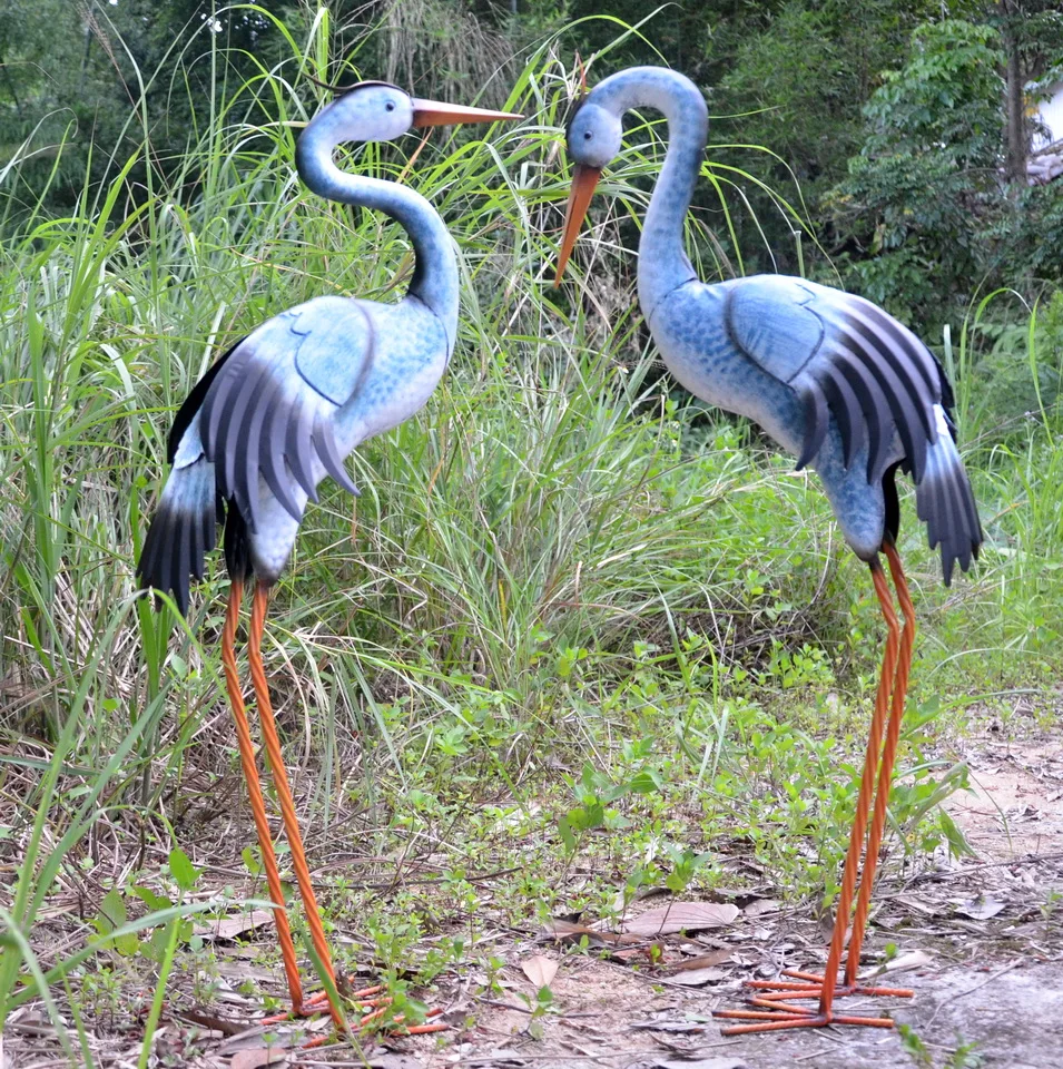
garden metal crane Animal Sculptures 