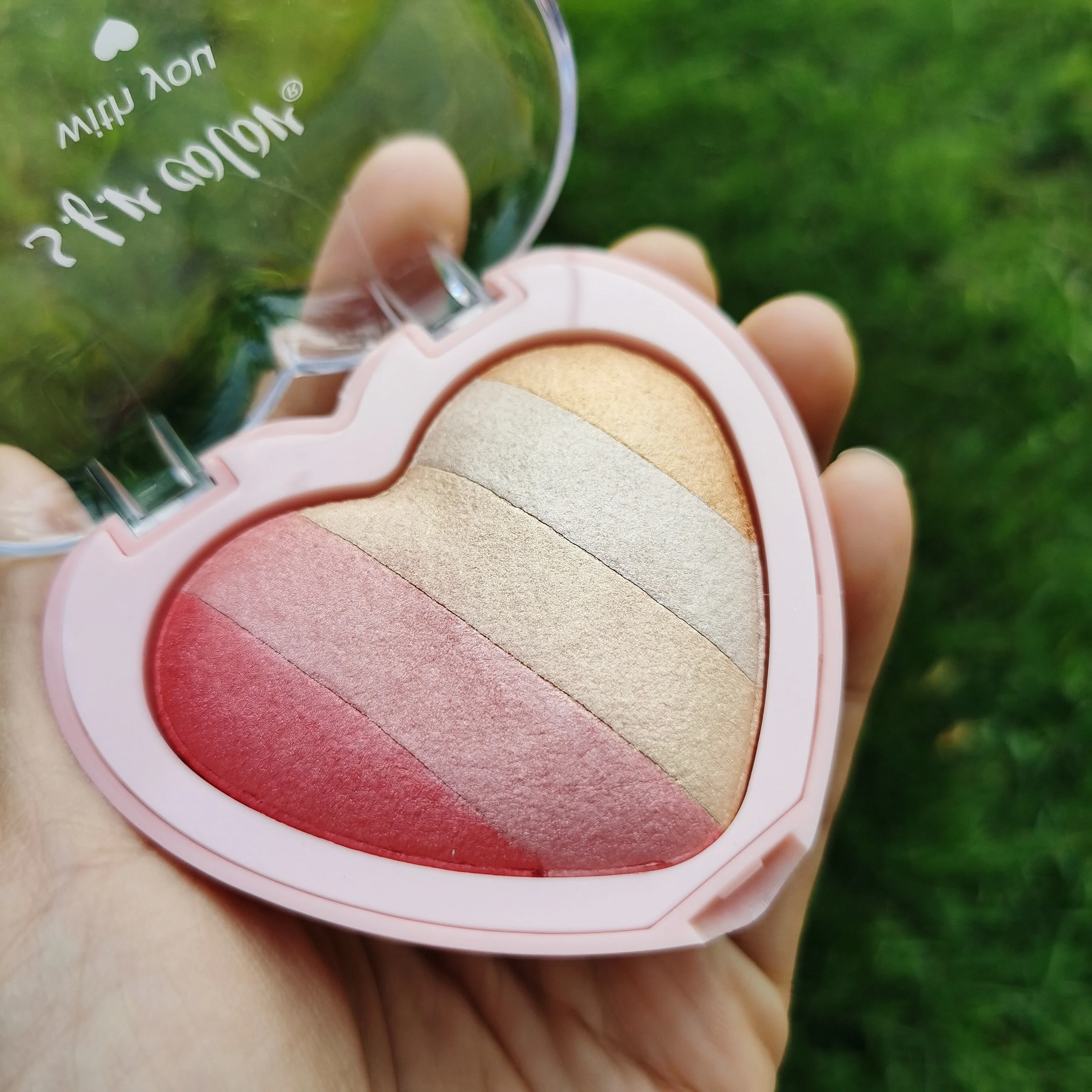 Baked Eyeshadow Top Fashion Palette Private Label Custom High Quality Wholesale Lovely Heart End Shimmer Eye Shadow