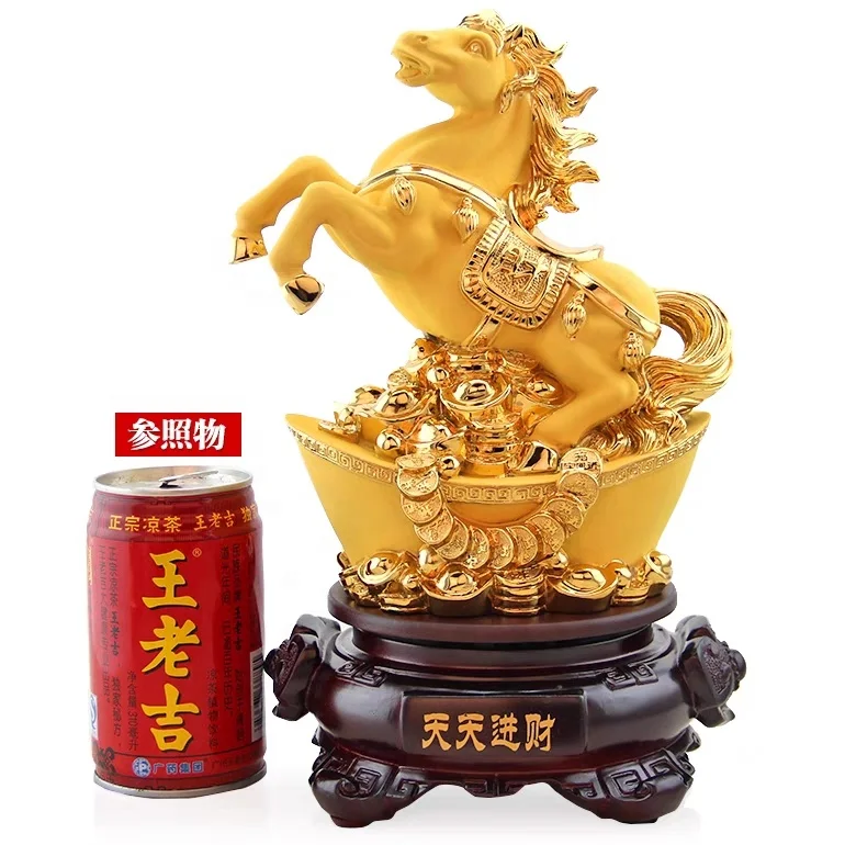Chinese New Year Traditional Fengshui Resin Home Decoration Sculpture Gold Fortune Crafts Horse Decoration