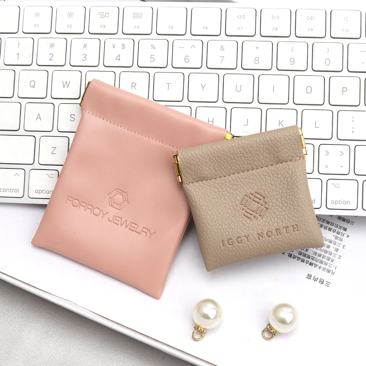 Custom Logo Printed Emboss Pu Leather Pouch With Close Magnet Jewelry Lipstick Earphone Storage Leather Bag