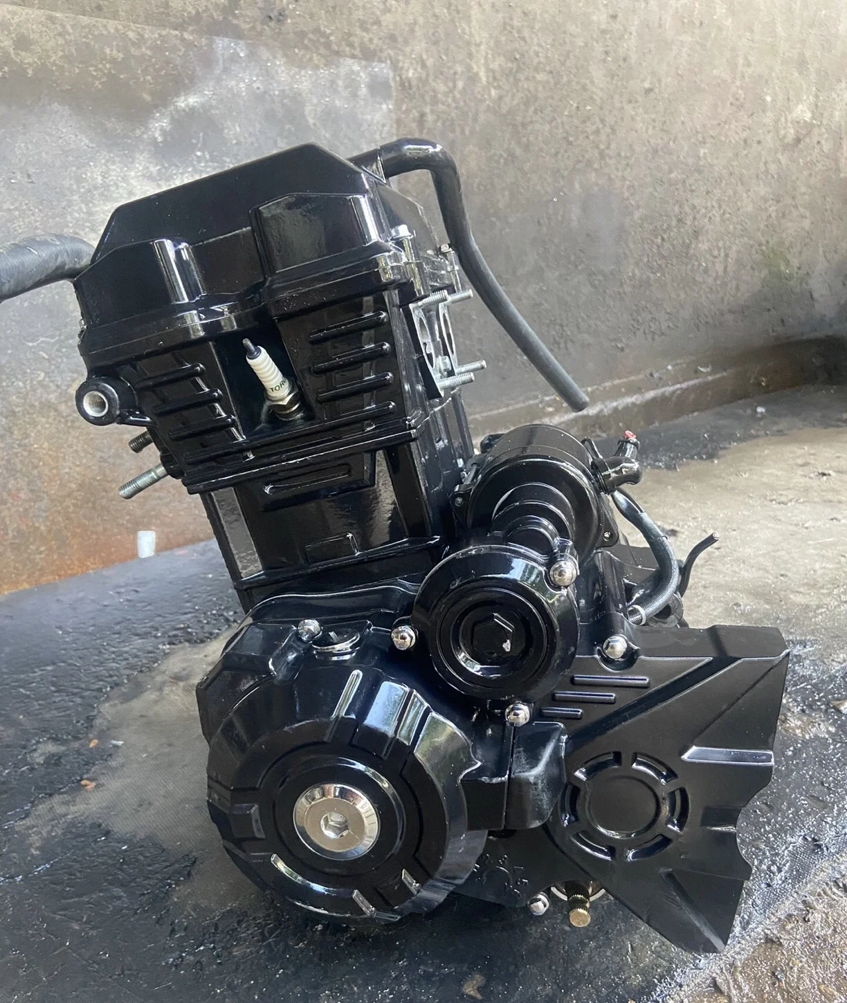 China Motorcycle Engine Disassembly Factory for Second hand High horsepower Three wheeled Motorcycle Engine Assembly