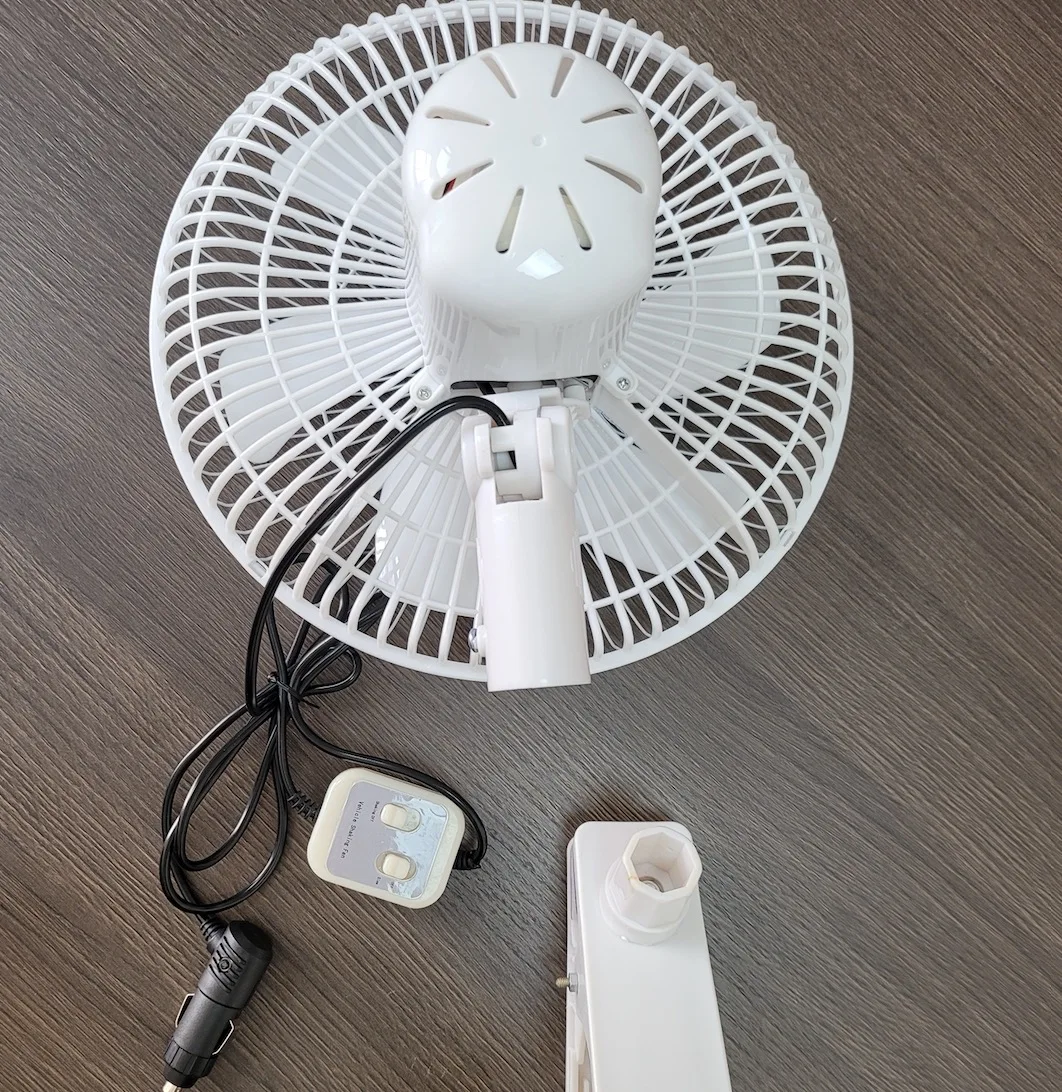 10.5 inch 11inch  two motors 360 Degree oscillating clip-on auto 6 blade car fan