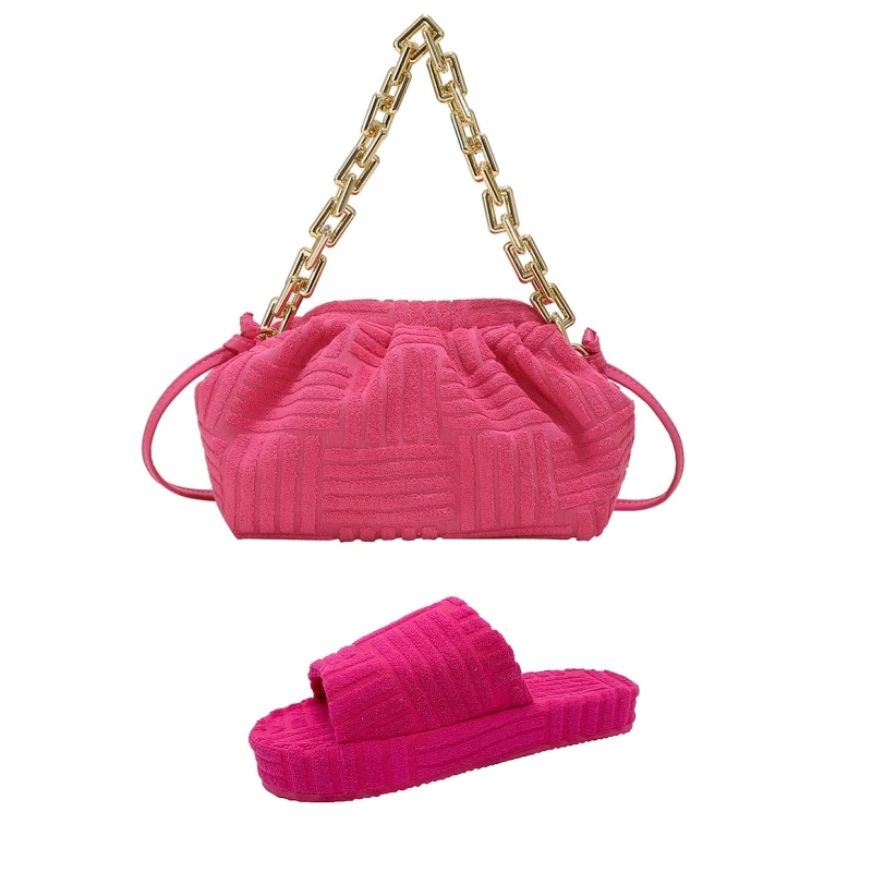 Wholesale ladies ladies bag with fluffy slippers towel slide sandals and bag set for women