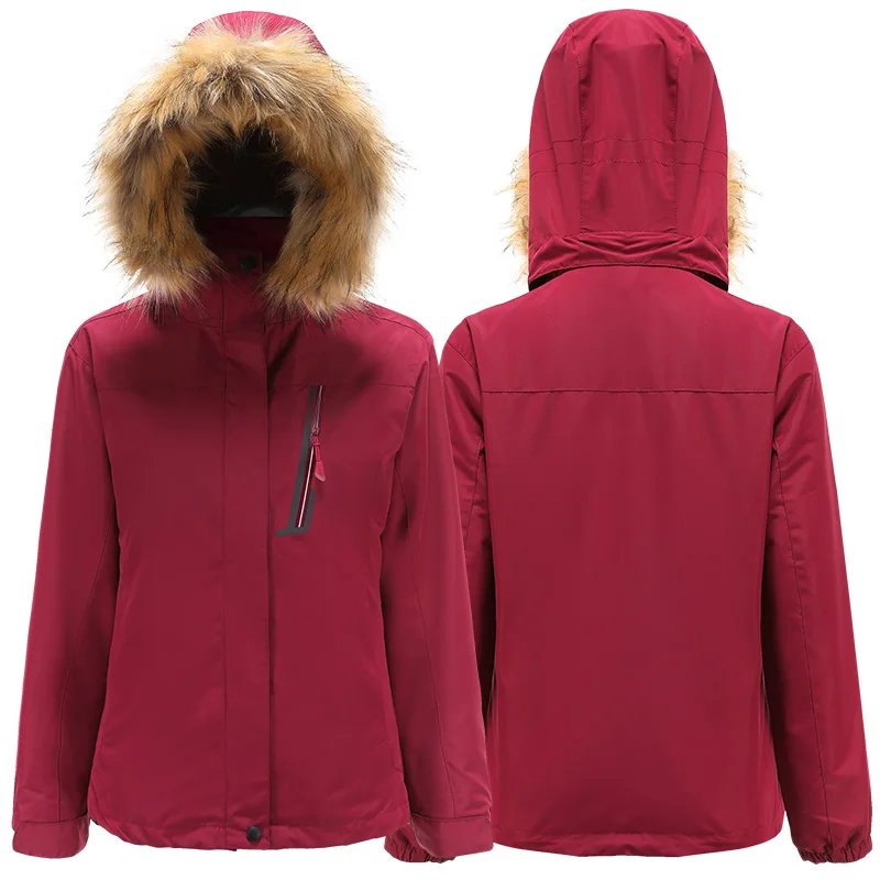 
The new USB Charging and Heating Coat for 2021 comes in a two-piece storm suit for couples 