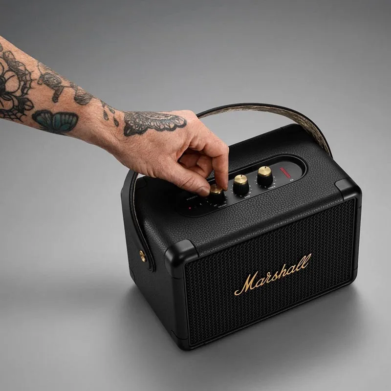 Black and Brass Speaker-08.jpg