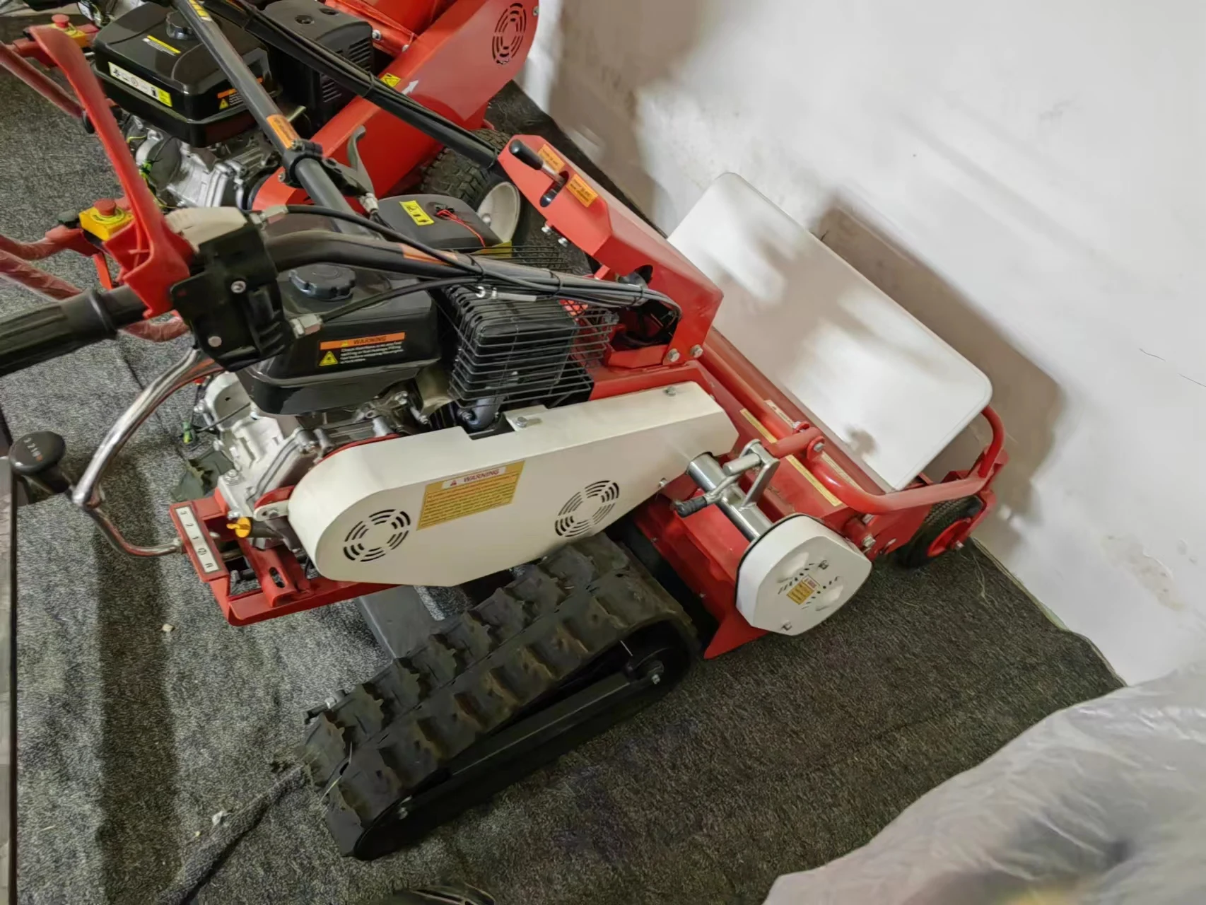 High Quality Cost Effective Walking Behind Flail Lawn Mower for Gardens, Lawns, Parks, etc.