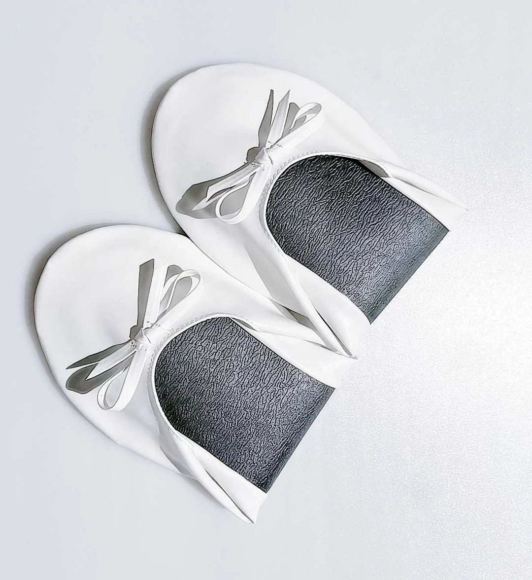 2024 Wholesale Ballet Foldable Ballerina Flats Fold Up Disposable Ballerina Dance Shoes For Women Ballroom white Pu Shoes