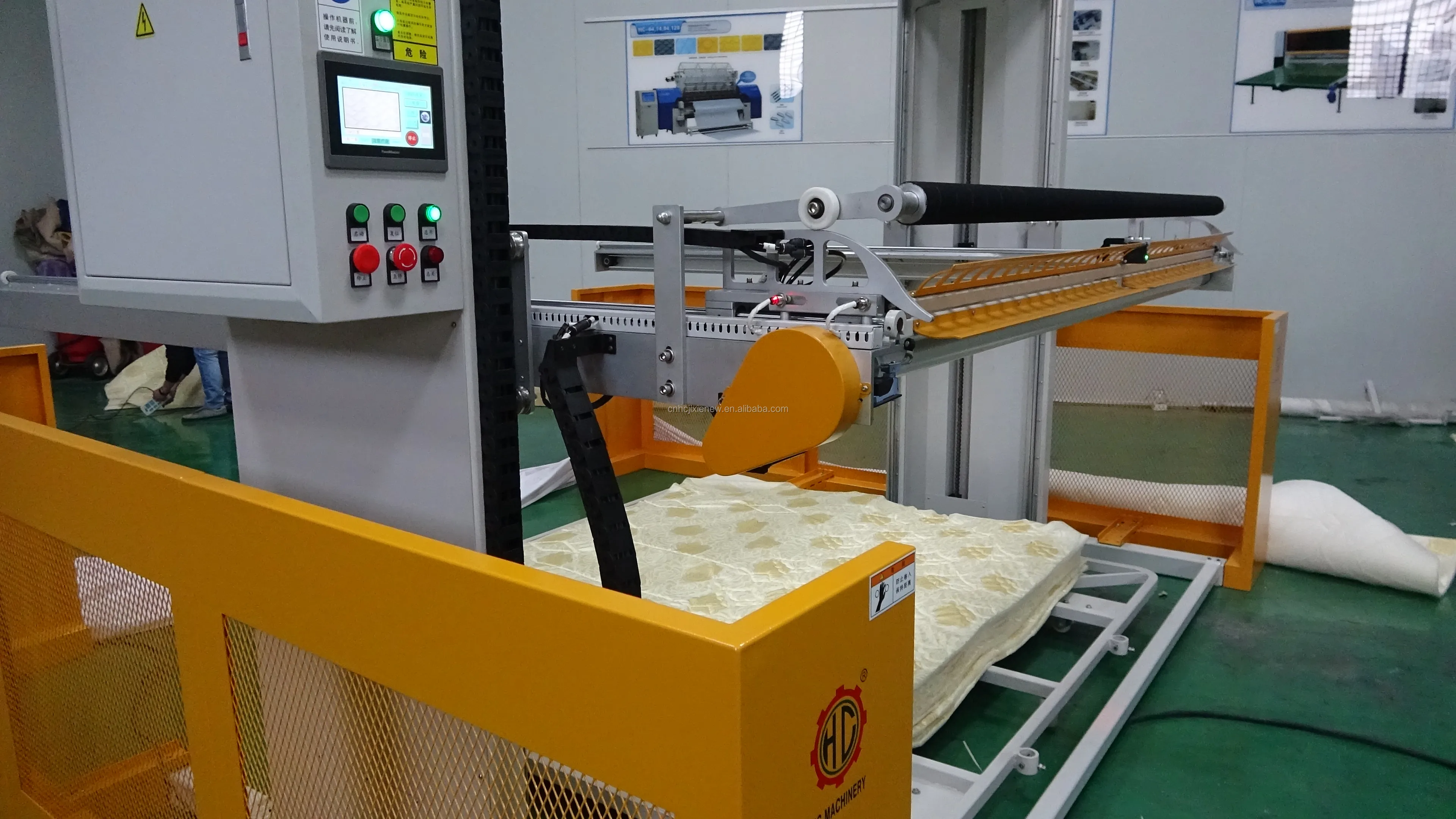 Popular quilting equipment automatic stacking machine mattress fabric stacking machine