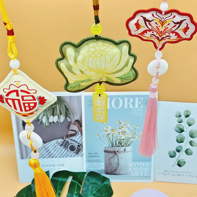 Embroidered Japanese Omamori Charm Amulet Hanging Sachet Lucky Charms oMaMori