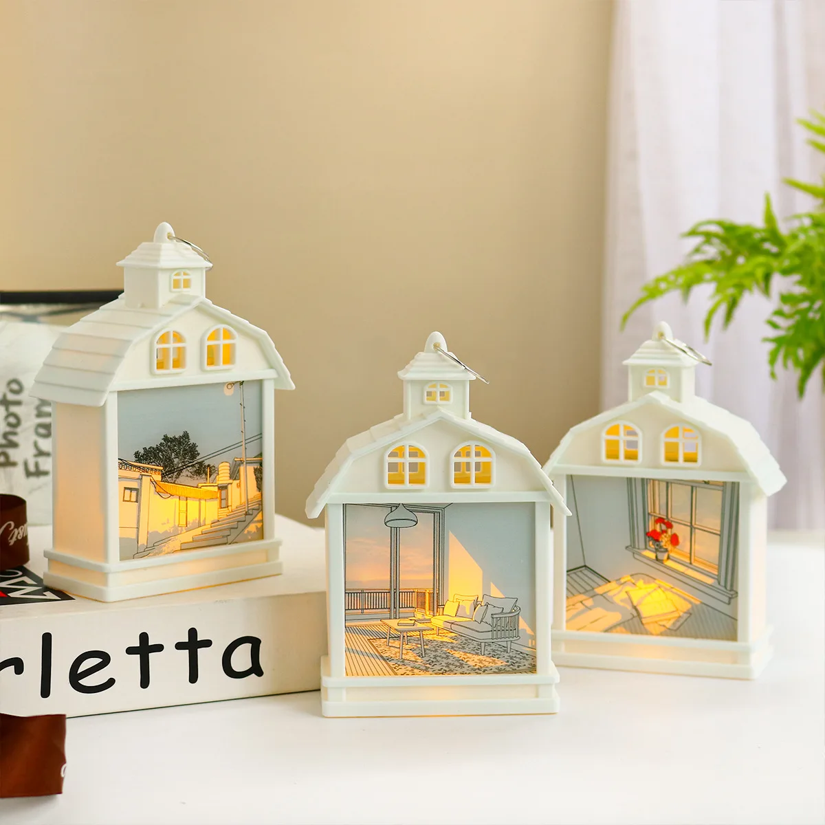 Factory Wholesale Christmas Lamps Lights Gifts Plastic Christmas Lantern