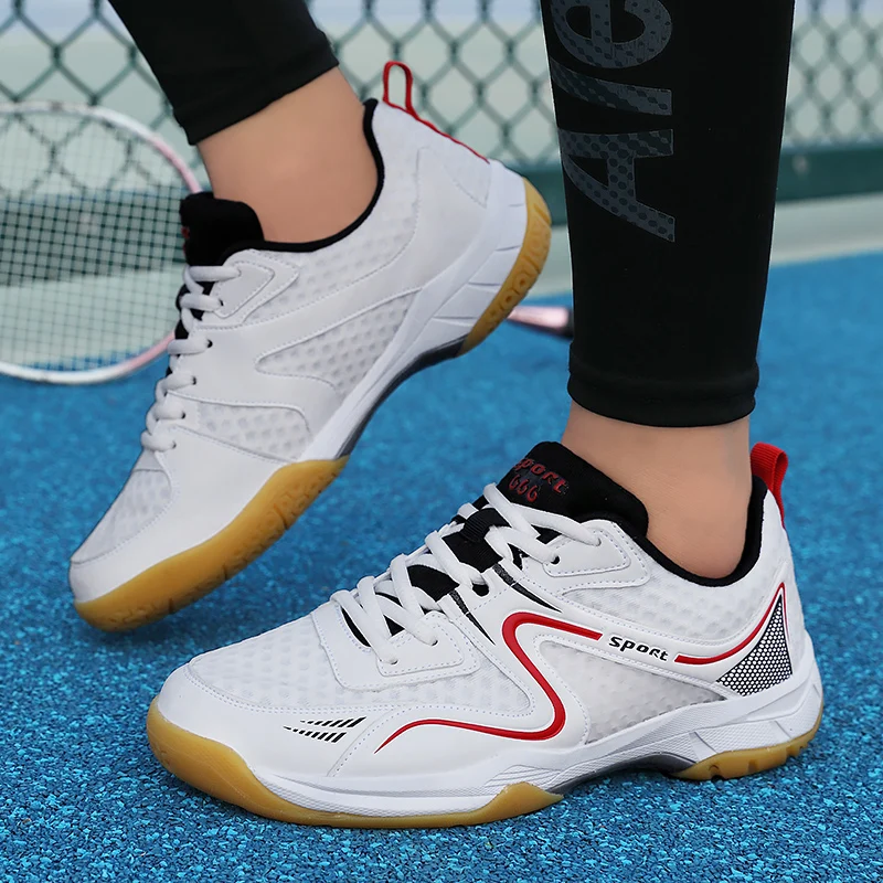 Wholesales Pickleball Shoes Men And Women Pu Badminton Shoes Handball Professional White Badminton Shoes