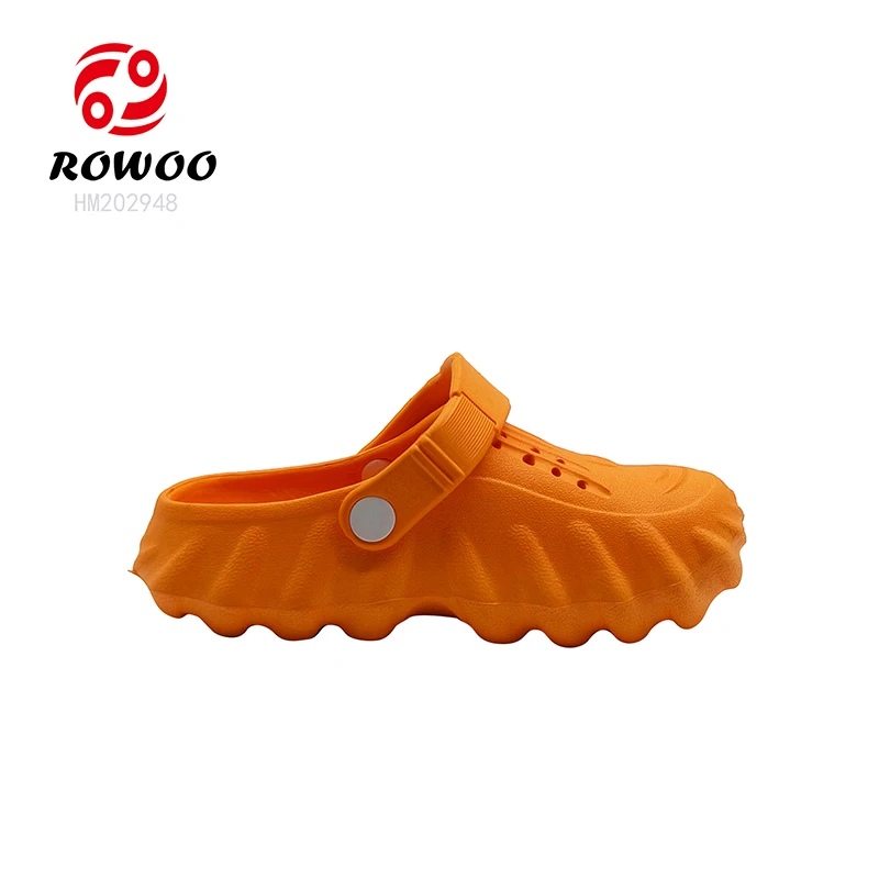 Wholesale Kids Breathable Beach Slides Clog Sandals Beach Cute Slippers ccroos custom shoes for Boy Girls