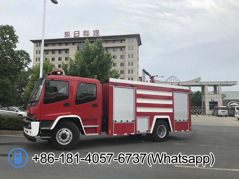 China stock l suzu 4X2 4WD Water Spray Cannon Foam Pump 3000 gallon  Fire Fighting Truck