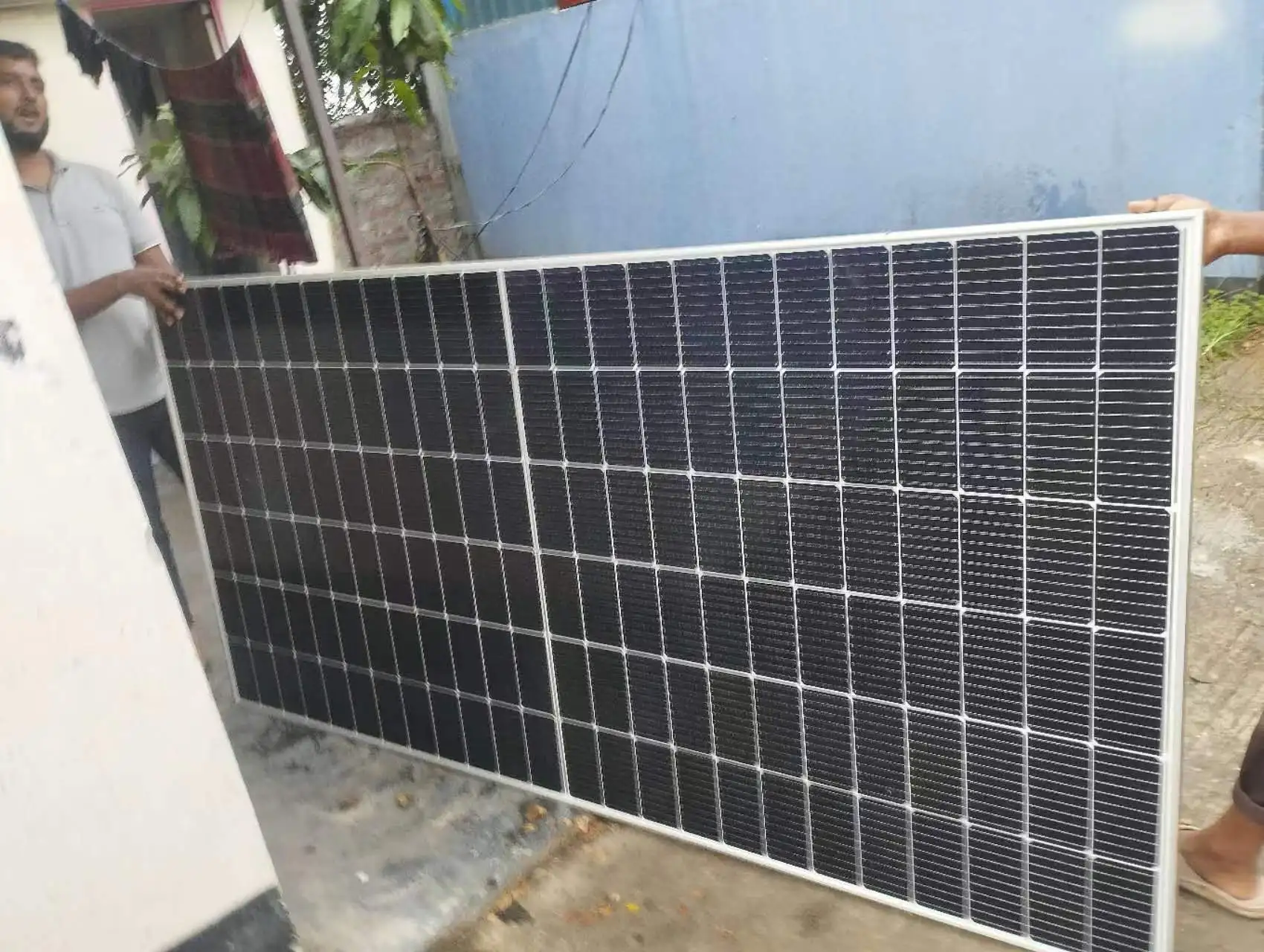 Paneles Solares in Stock LONGi/Jinko/JA 550w Solar Panels a Grade Power 535w 540w 545w 550 Watt Mono PV 550w Solar Module