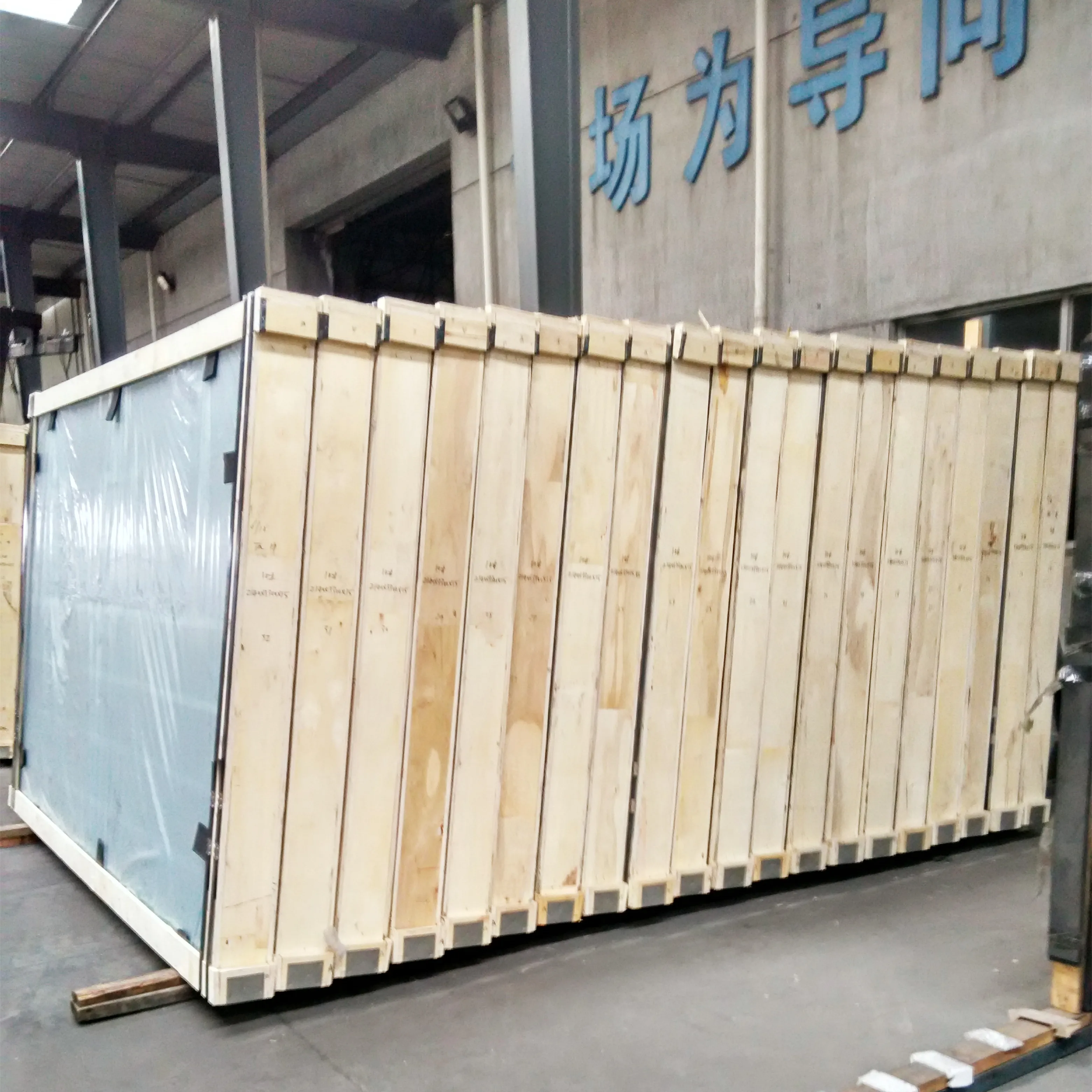 Big Size Low Iron Heat 3.7mm Tinted Color Reflective Glass For Living Room