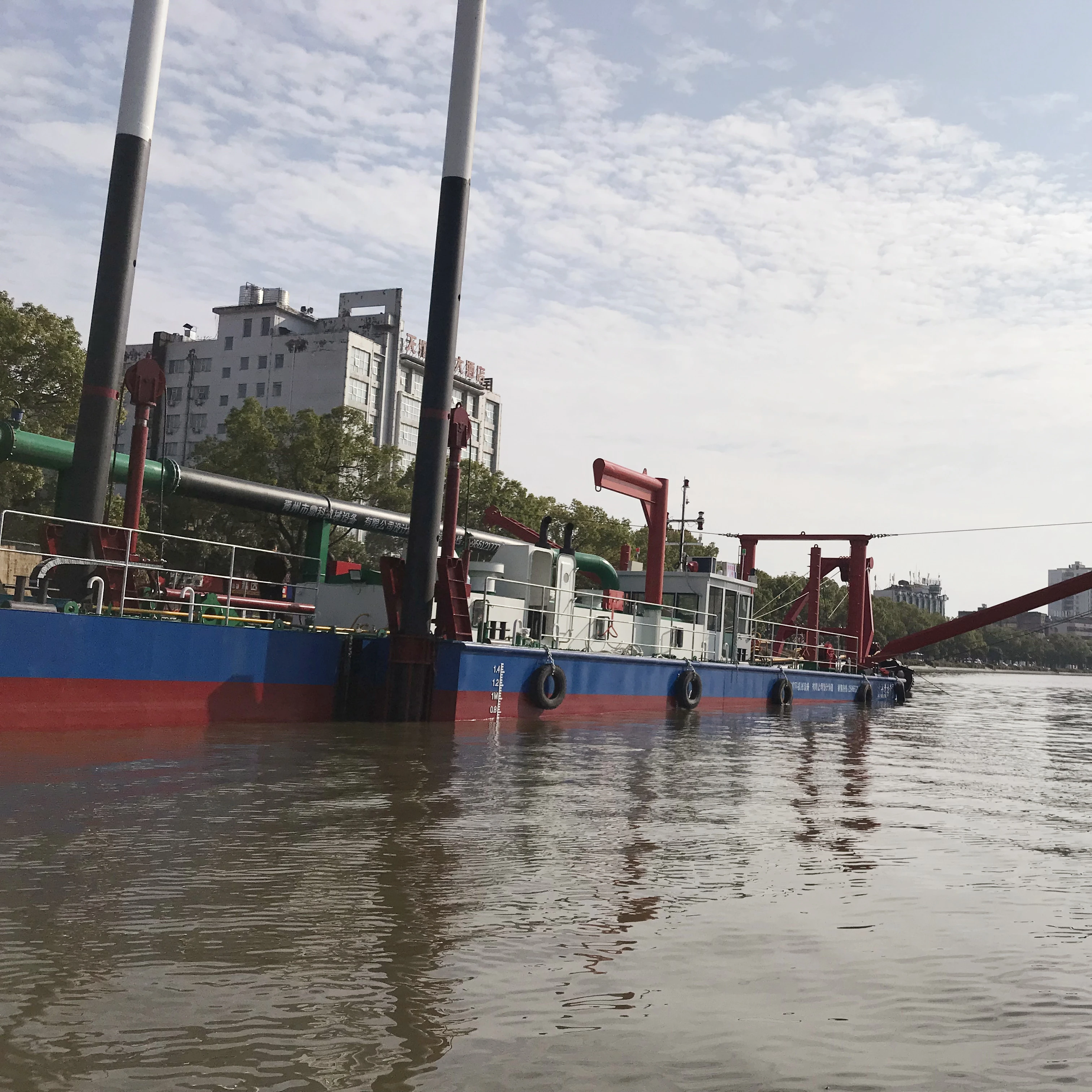 River sand dredge propulsion cutter suction dredger