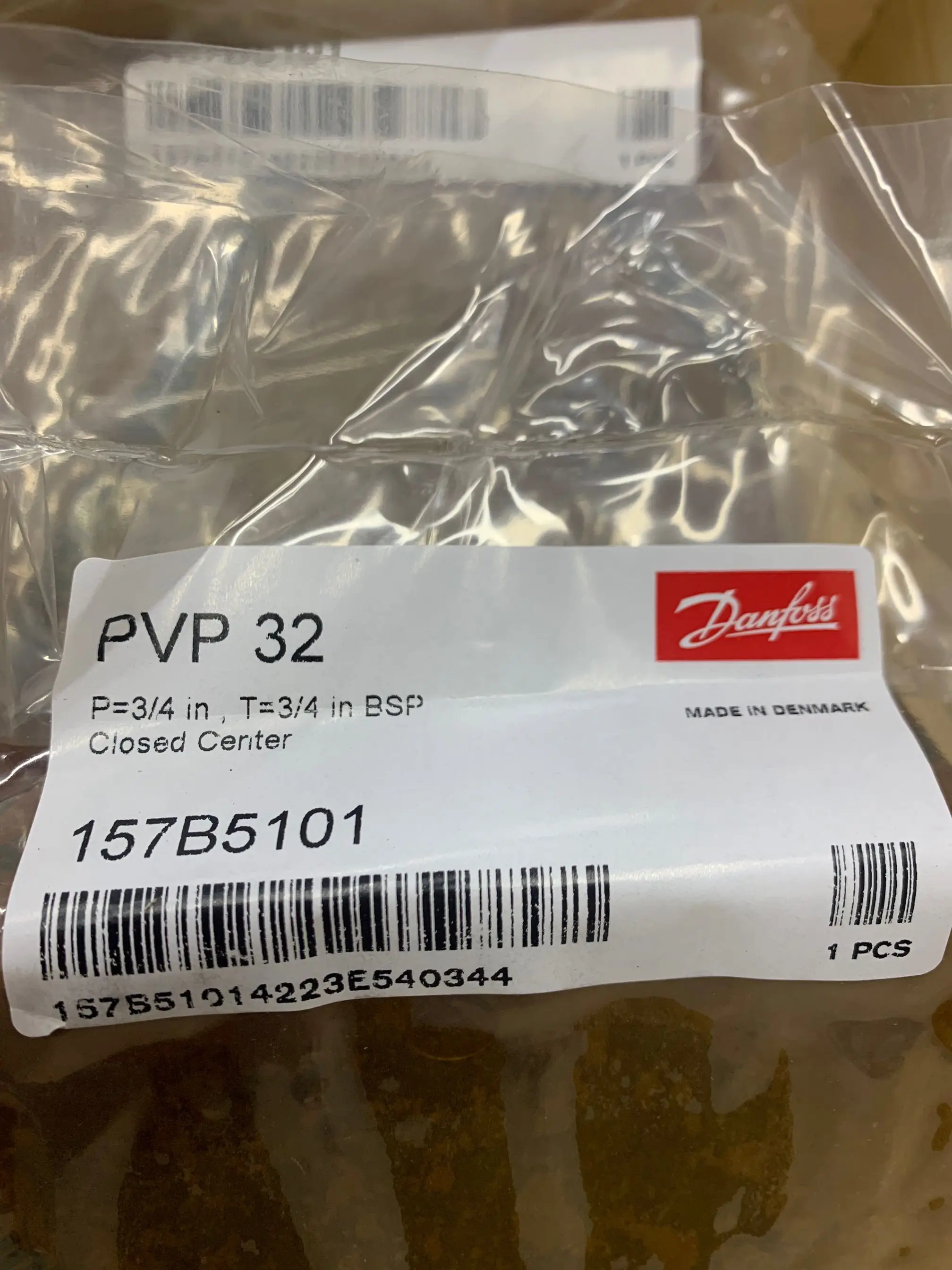 157B5101 Sauer Danfoss origin PVP 32 Closed Center P=3/4 in, T=3/4 in BSP stock competitive genuin