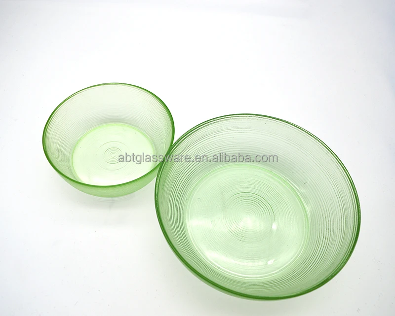 Hand Made Light Green Twist Line Pattern Round Fruit Glass Bowl for Dessert Salad Pasta