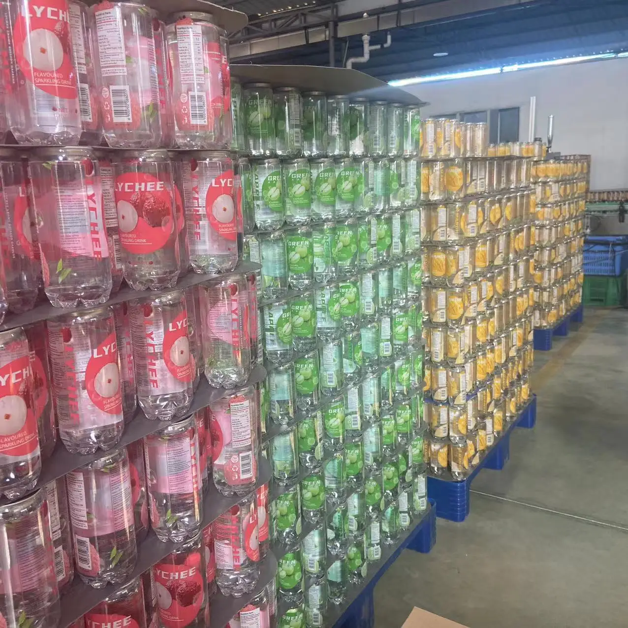 330ml Sparkling Water Drink with Lychee Flavor 24cans/Carton Sugar-Free Soft Drink Soda Drink