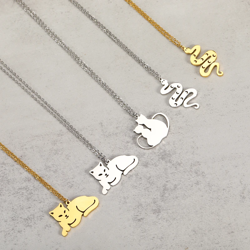 Wholesale Lovely Animal Pendant Choker Necklaces 18K Gold Plated Stainless Steel Chain Snake Cat Pendant Necklaces
