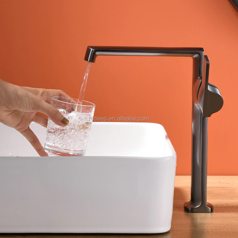 Hot and Cold Water Wash Basin Faucet Chrome/Black/Gold/Gray Toilet Bathroom Sink Brass Faucet