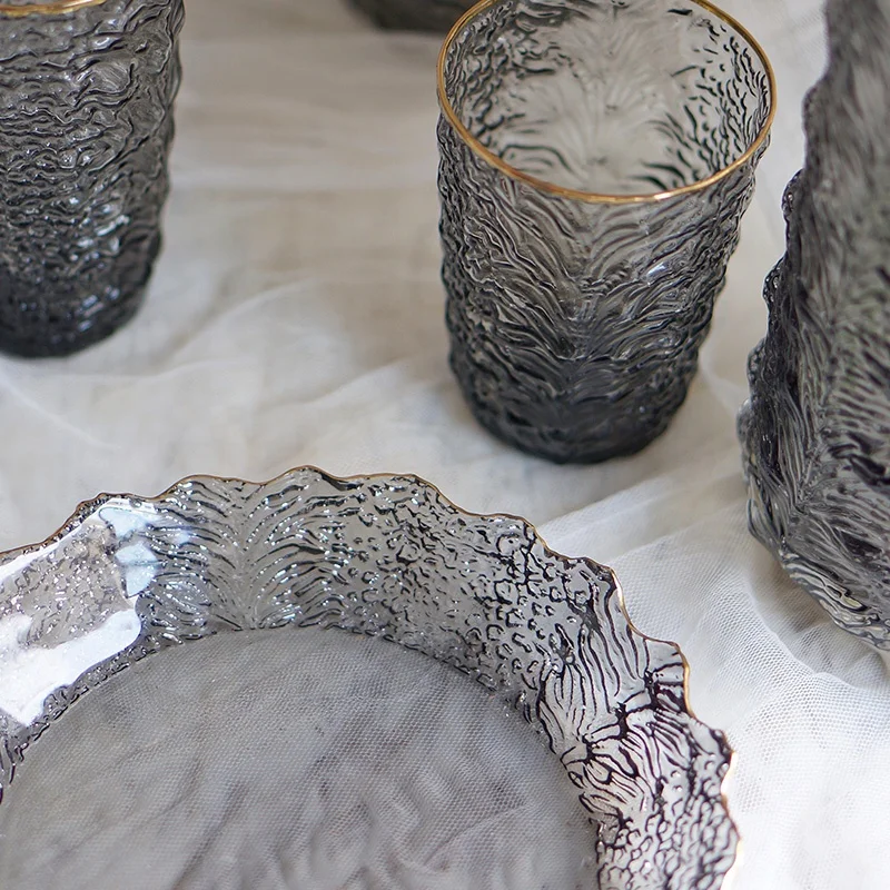 Bixuan Grey Hammered Glass Tableware 8-piece Set Glass Vase Cups Plates Salad Bowl Fruit Tray Goblet Table Decor Centerpieces