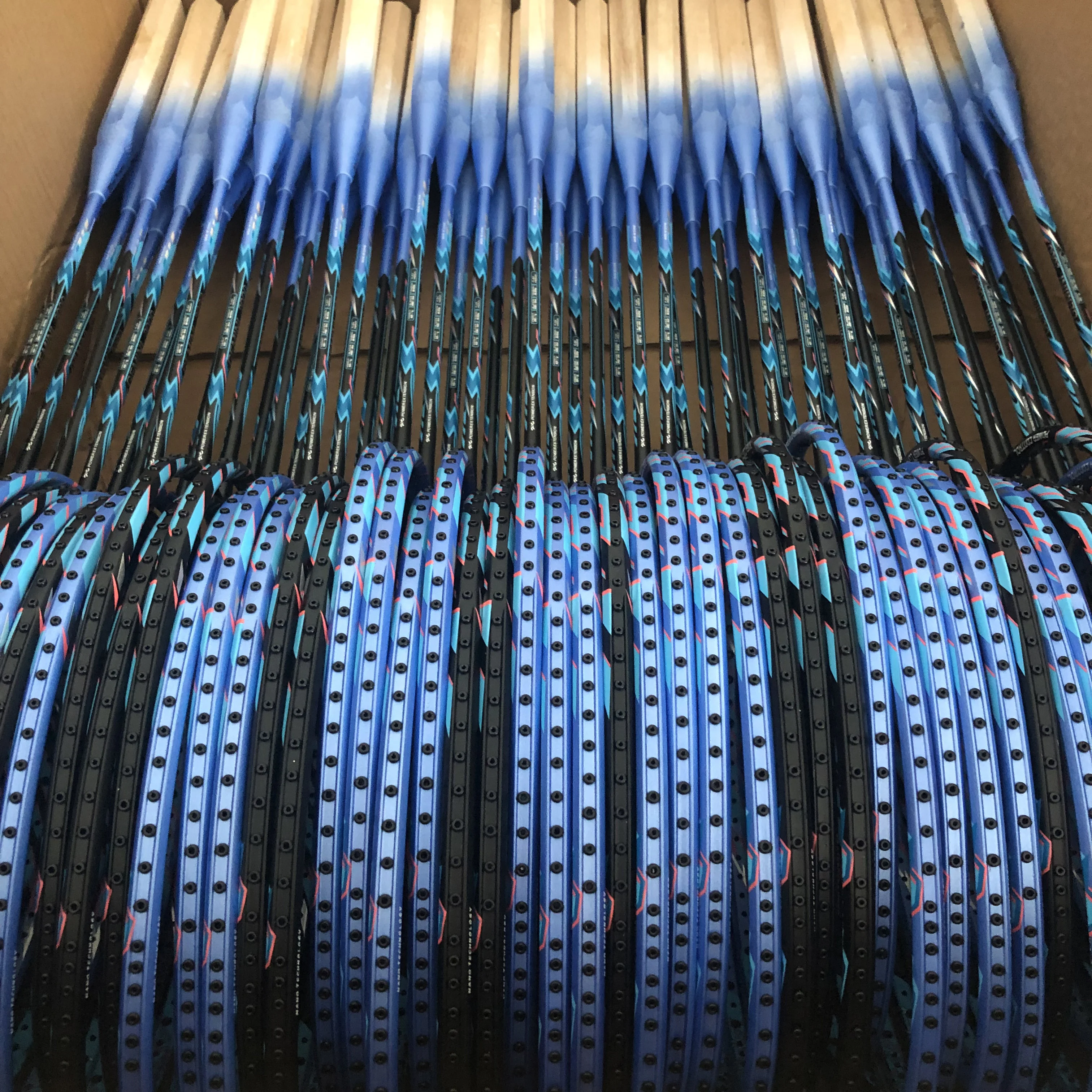 custom fiber professional high quality factory direct sale lightweight carbon fiber badminton racket