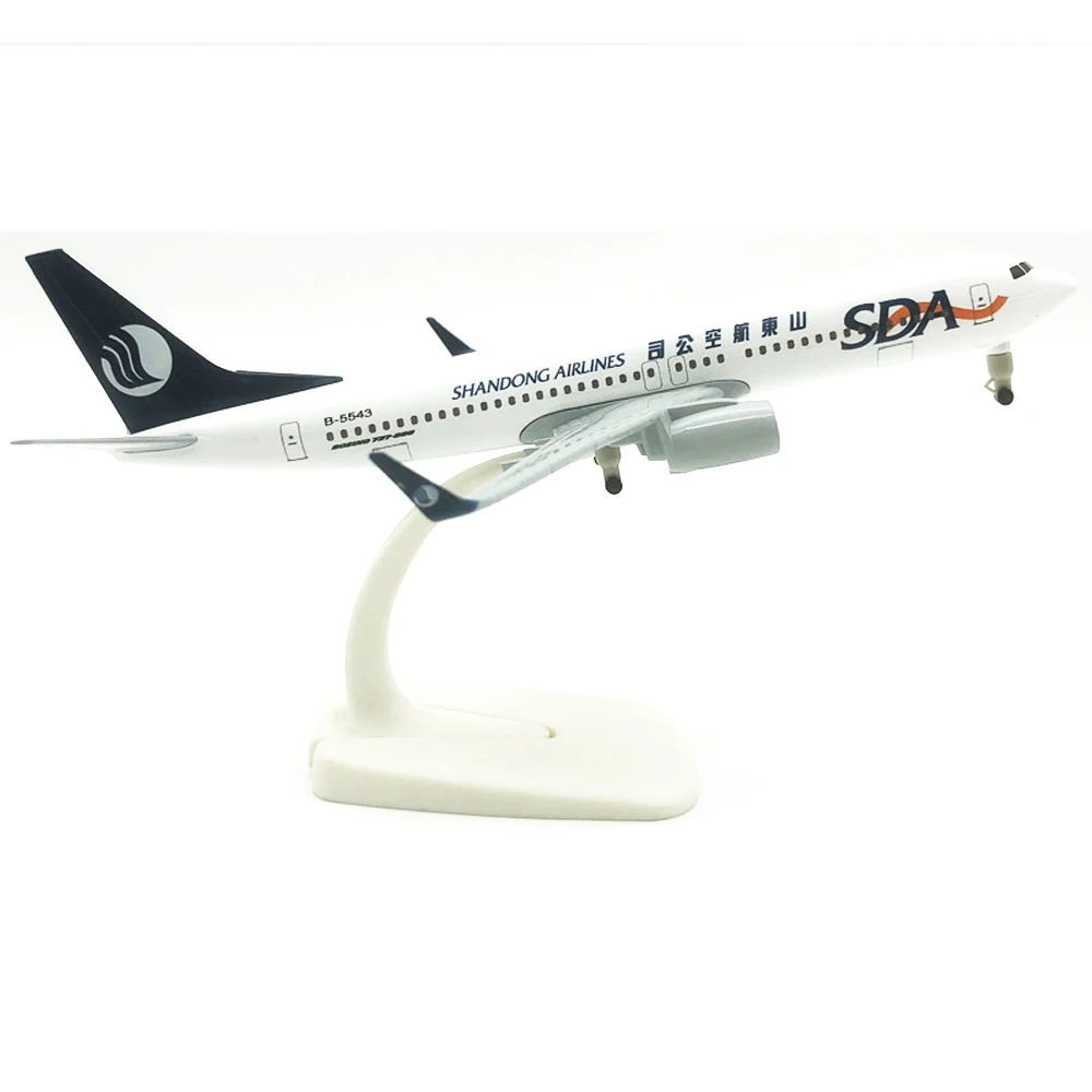 20cm Shandong Metal 1:200 Airlines Boeing B787 Diecast Alloy Metal Aircraft Model with Landing Gear