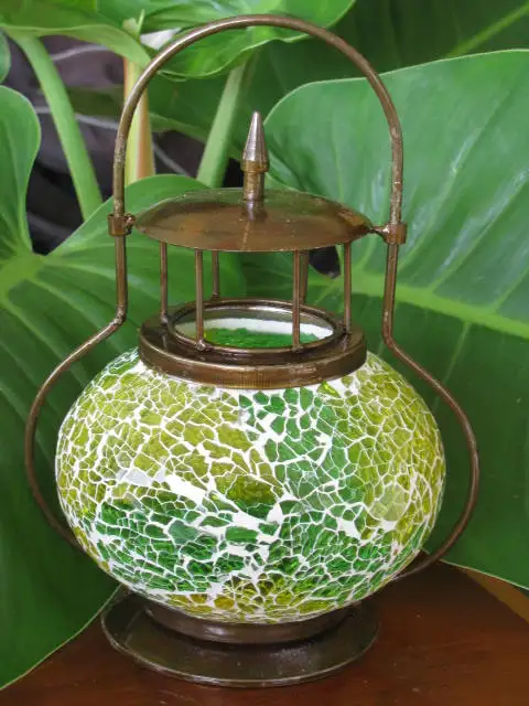 Red Crackle Glass Mosaic Lantern/Outdoor Hurricane Candle Lamp