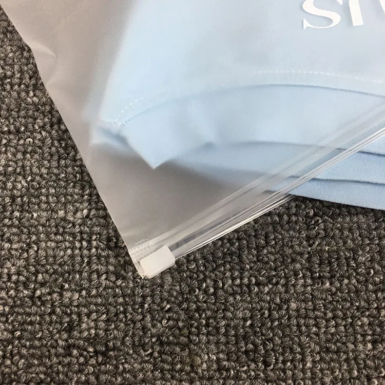Custom clothing packaging clear plastic vinyl PVC/PE clear/matte zipper POLY plastic bags and clear packaging bags for clothes