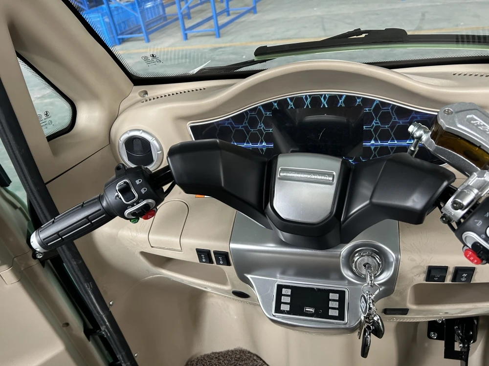 2023 new model electric tricycle China Suppliers Electric Tricycle 3 Wheel Electric Scooter with CE certificate no door model