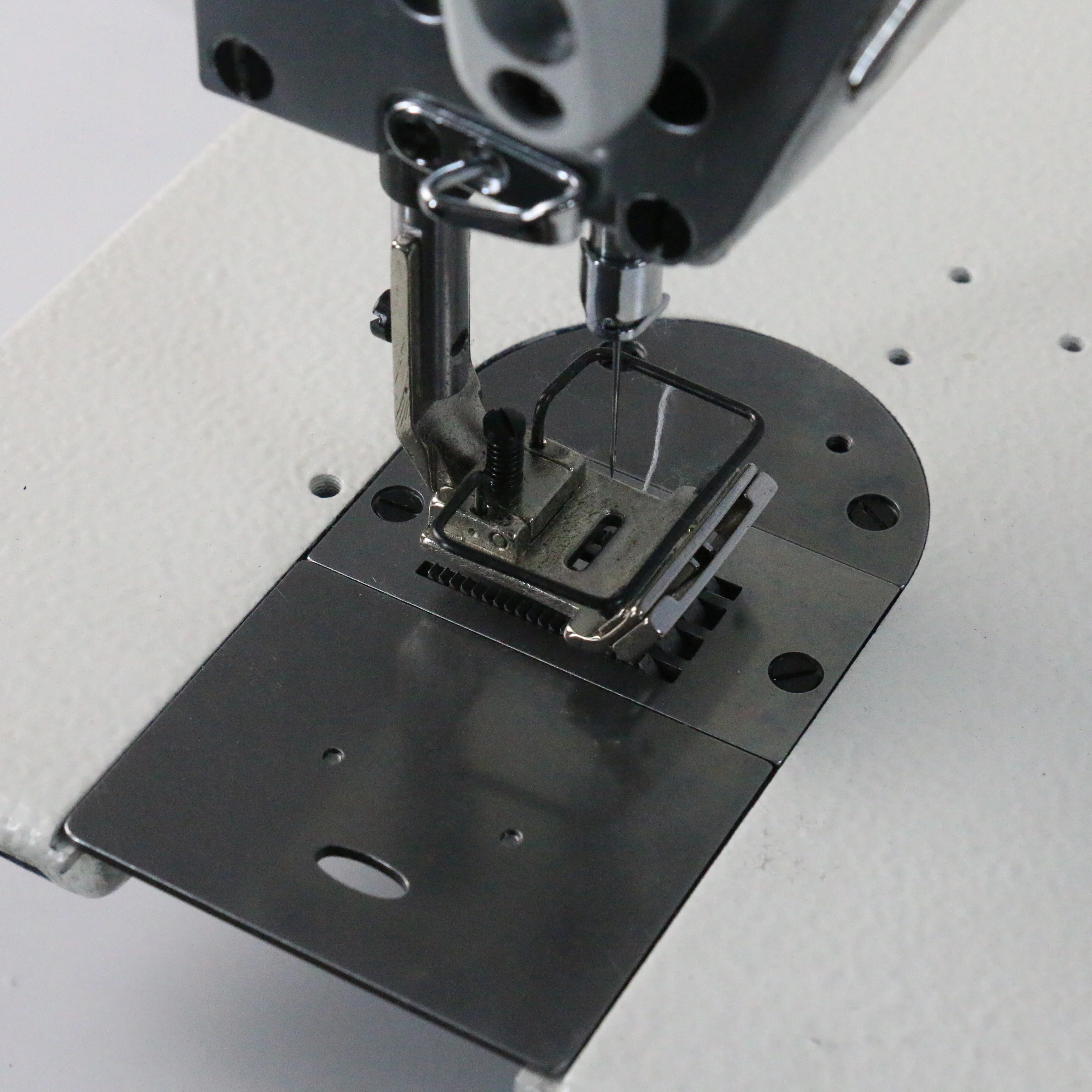 HK-2284 high speed zigzag sewing machine 1 step 2 point 3 step 4 point function