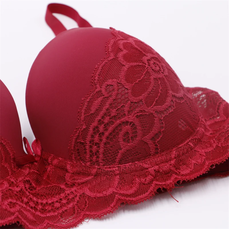 
New Arrival Women Lace Lingerie Fashion Breathable Push Up Lace Underwear 