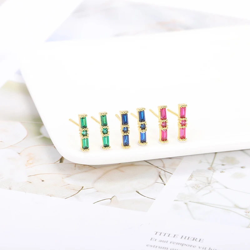 18k золото, разноцветный кубический цирконий CZ изысканные мини бар серьги-гвоздики для женщин