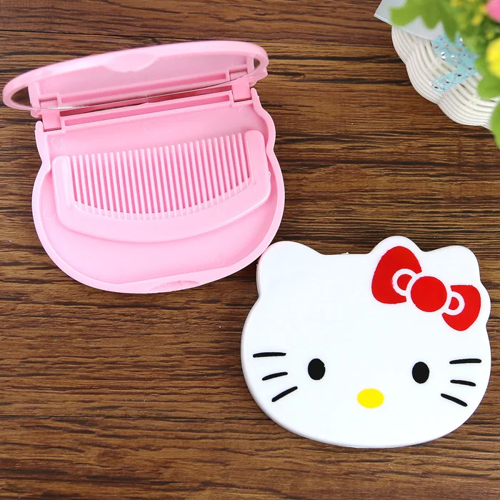 Компактное косметическое зеркало Hello Kitty компактное карманное портативное с расческой для